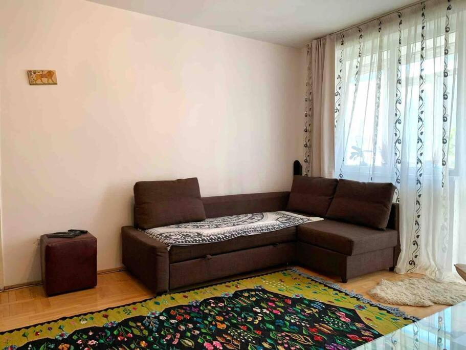 Central Apartment Muncii Area Netflix Bukurešť Exteriér fotografie